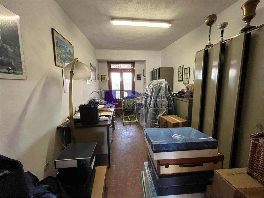 Photo 30